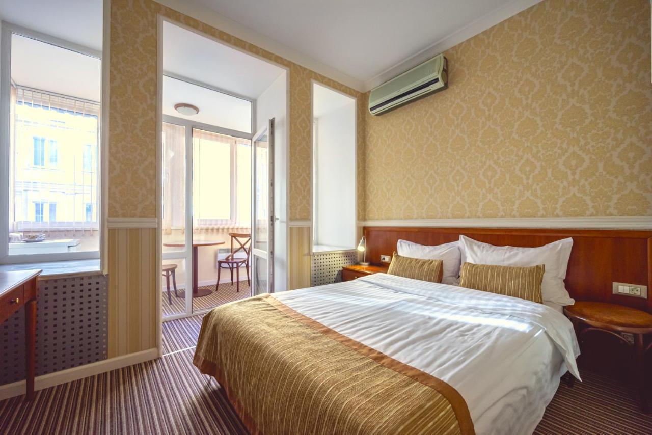 Consul Hotel Консул Odessa Buitenkant foto